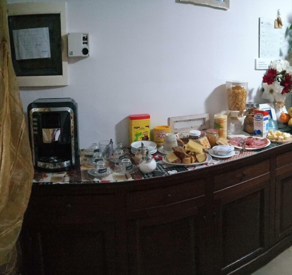Adria Bella Locazione Turistica Bed & Breakfast Bagian luar foto