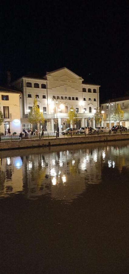 Adria Bella Locazione Turistica Bed & Breakfast Bagian luar foto