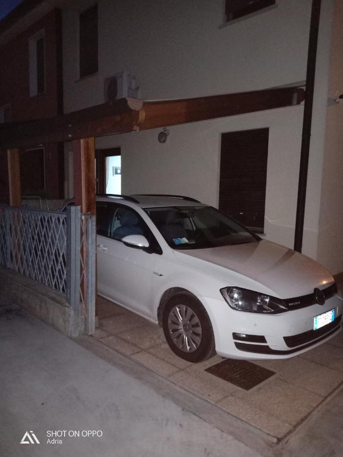 Adria Bella Locazione Turistica Bed & Breakfast Bagian luar foto